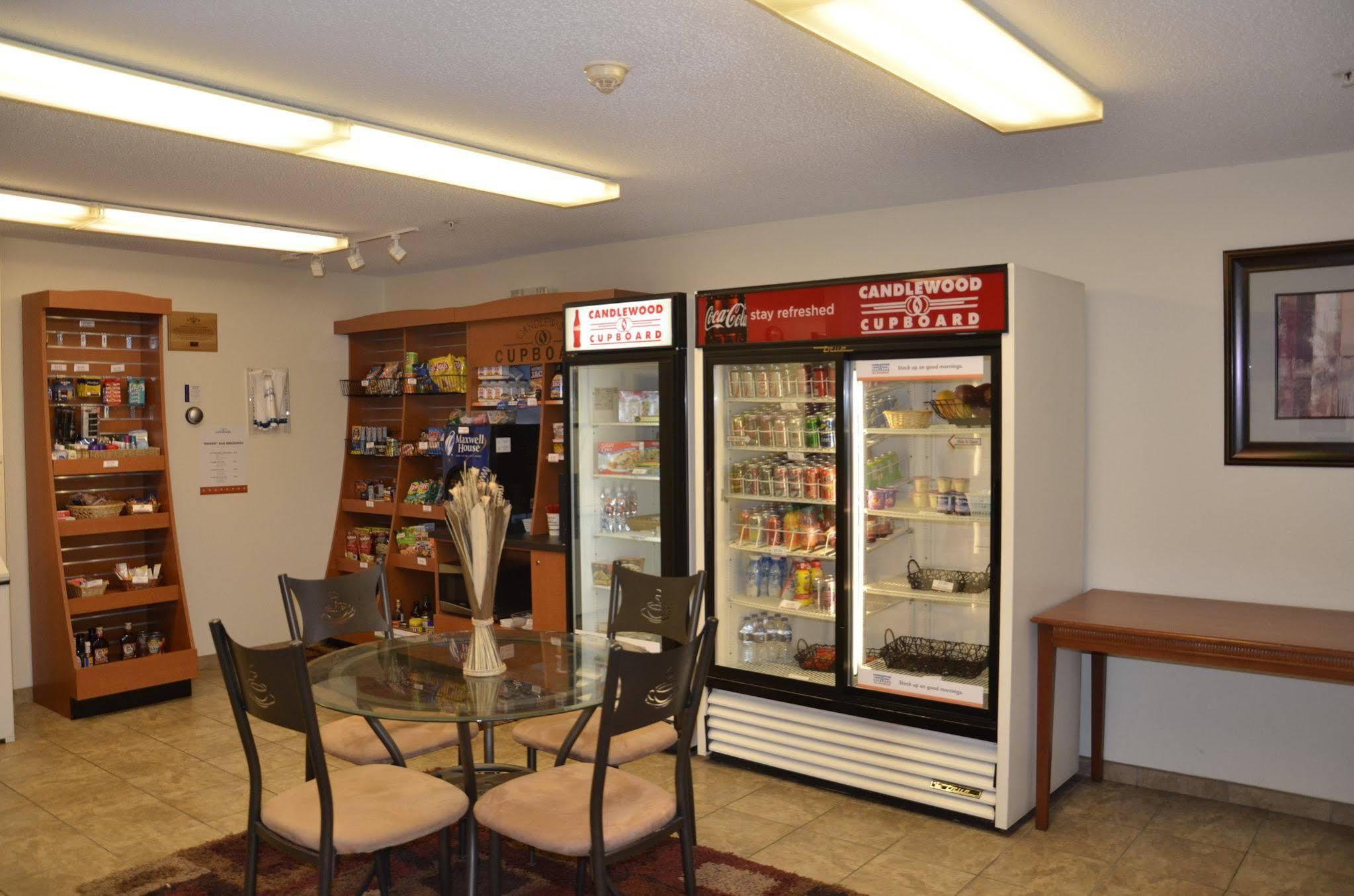 Sonesta Simply Suites Detroit Warren Bagian luar foto