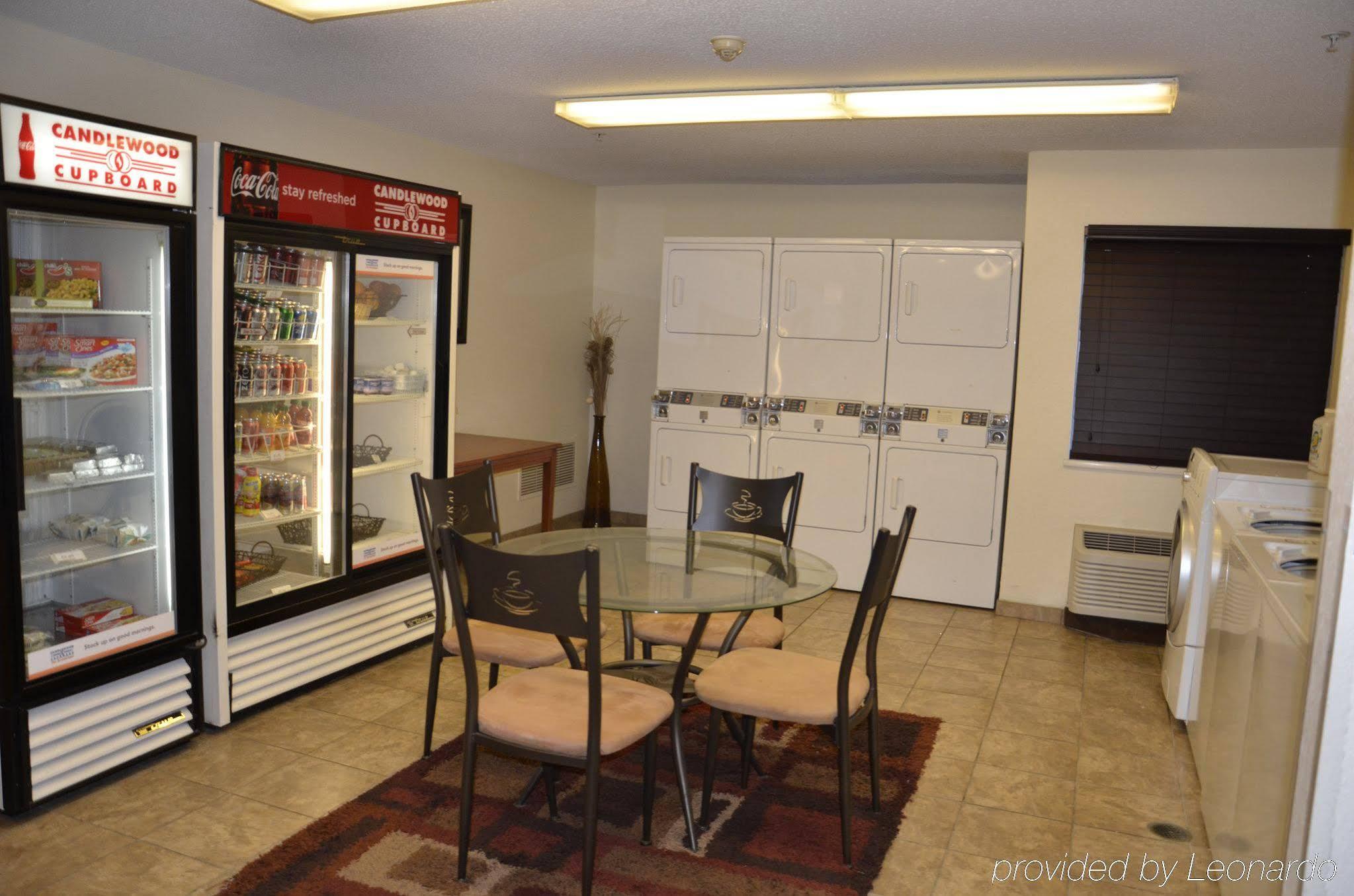 Sonesta Simply Suites Detroit Warren Bagian luar foto