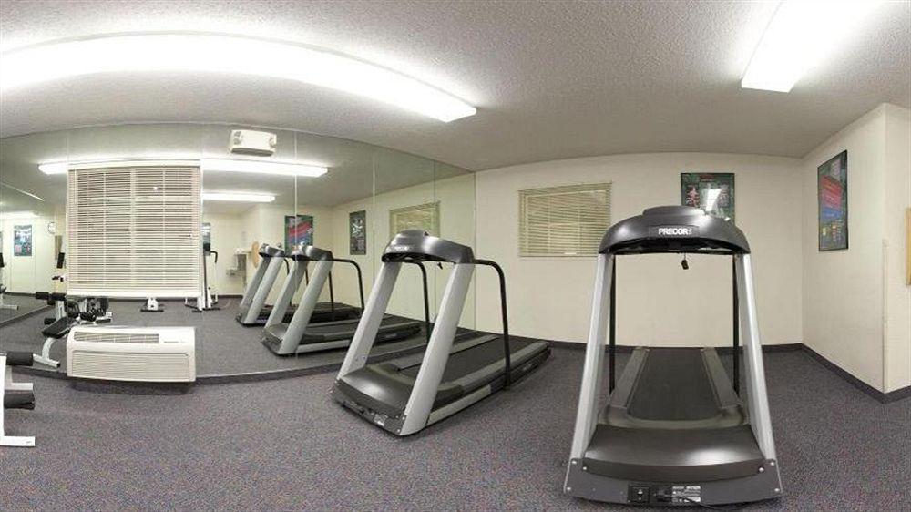 Sonesta Simply Suites Detroit Warren Bagian luar foto